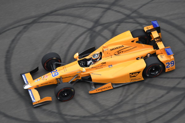 Verizon IndyCar Series
Fernando Alonso Test for Indianapolis 500
Indianapolis Motor Speedway, Indianapolis, IN USA
Wednesday 3 May 2017
Fernando Alonso turns his first career laps on an oval in preparation for his Indianapolis 500 debut.
World Copyright: Walt Kuhn
LAT Images Verizon IndyCar Series
Fernando Alonso Test for Indianapolis 500
Indianapolis Motor Speedway, Indianapolis, IN USA
Wednesday 3 May 2017
Fernando Alonso turns his first career laps on an oval in preparation for his Indianapolis 500 debut.
World Copyright: Walt Kuhn
LAT Images